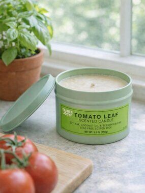 Trader Joes Tomato Leaf Candle 5.3oz Green Fresh Kitchen Garden Scent New